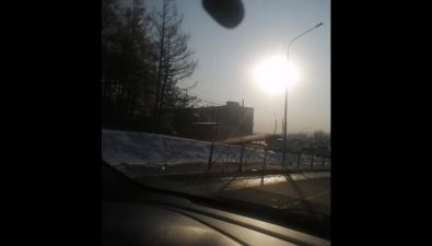 В районе исторического музея в Южно-Сахалинске горит бесхозный гараж
